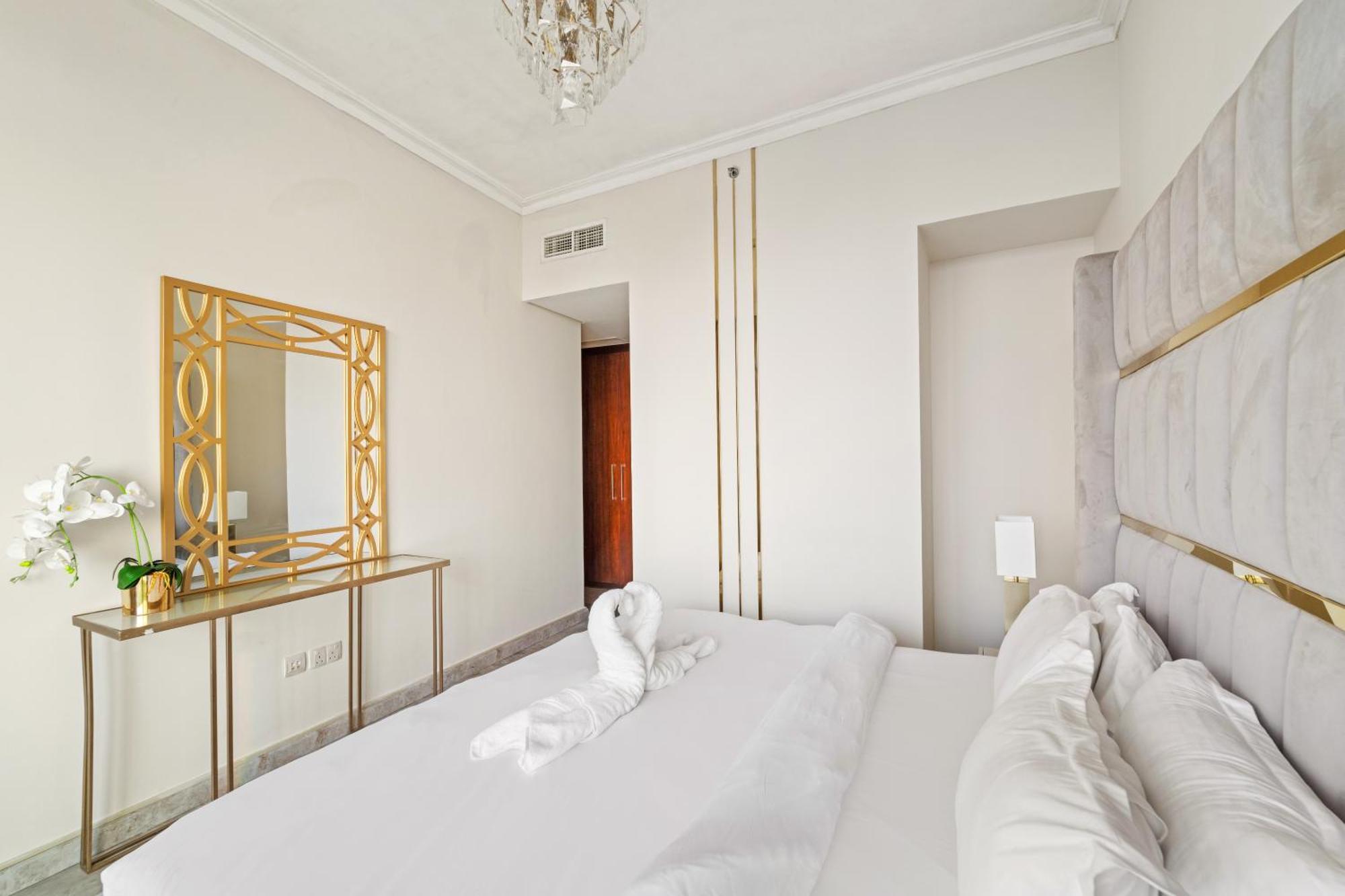 First Class 2Br With Full Dubai Skyline & Sea View Exterior photo
